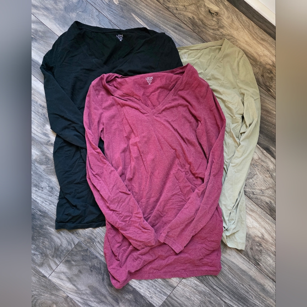 Gap Maternity V-Neck Long Sleeve Tops